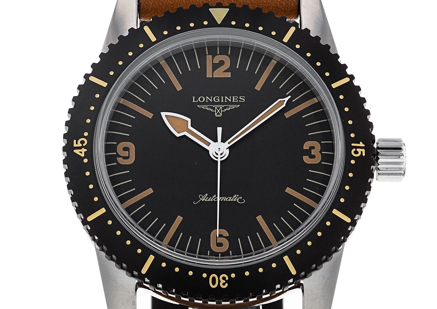 The Longines Skin Diver Reference L2.822.4.56.2 is a re-issue of its first ever dive watch