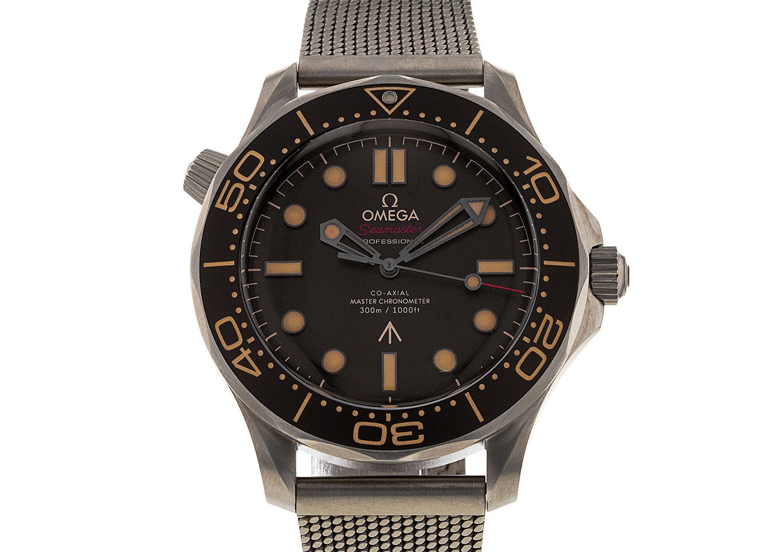Daniel Craig said bye to Bond wearing this special-edition model